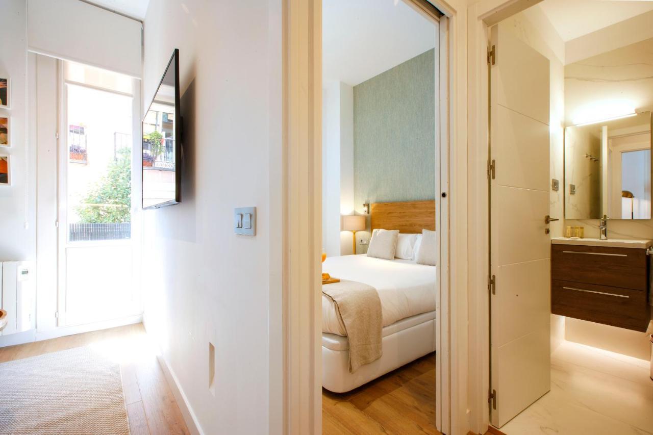 Tirso Suite Madrid Extérieur photo