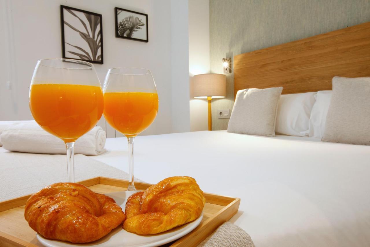 Tirso Suite Madrid Extérieur photo